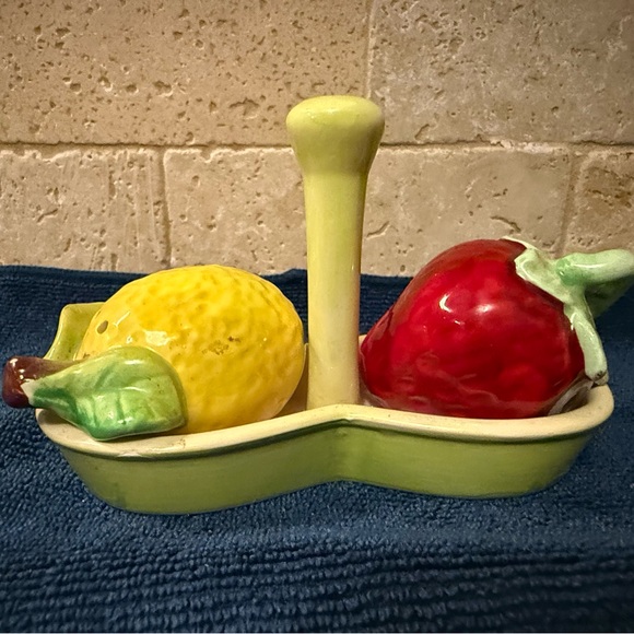 Vintage RARE SMI Salt and Pepper Shakers with Caddy. - Picture 1 of 3